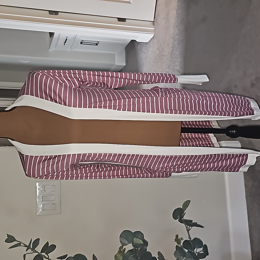 MAGIC FIT - mauve striped cardigan size small